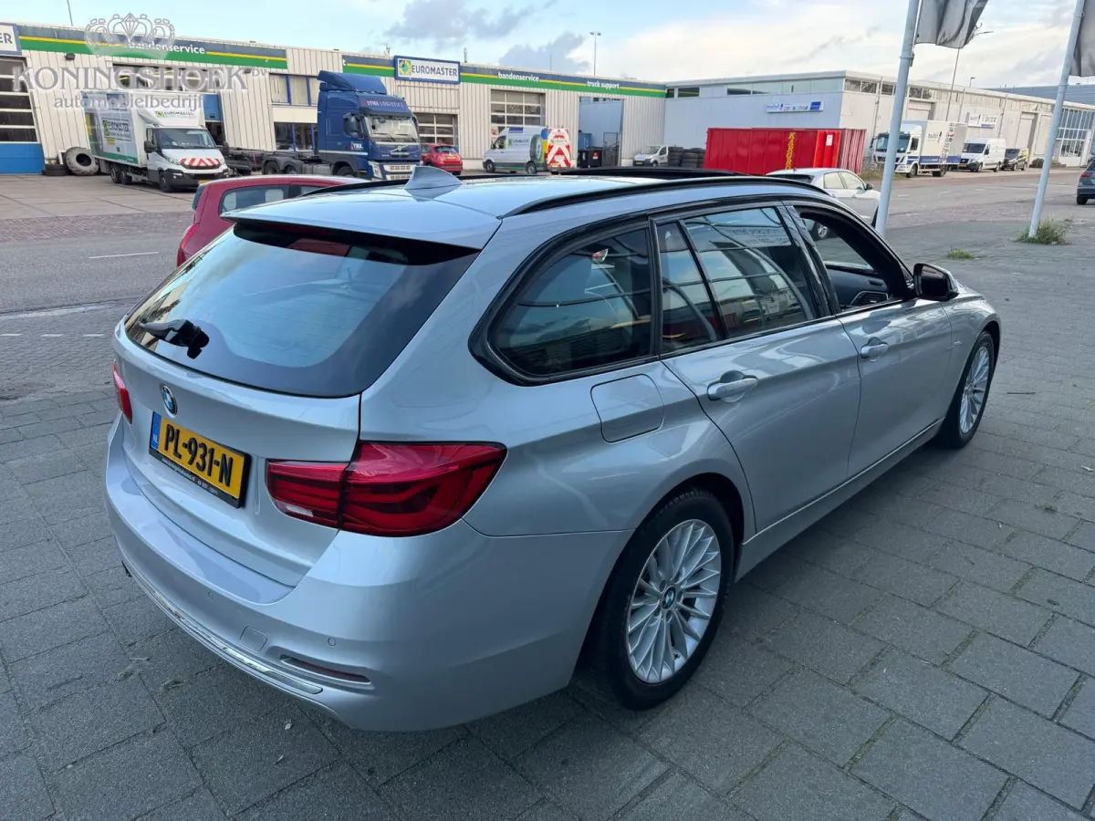 318i Corporate Lease High Executive