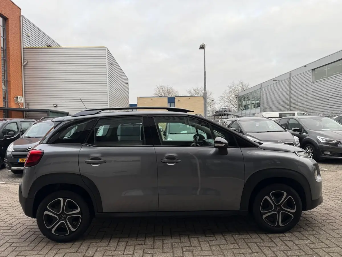 1.2 Benzine | Cruise control | Hoge instap | Bluetooth
