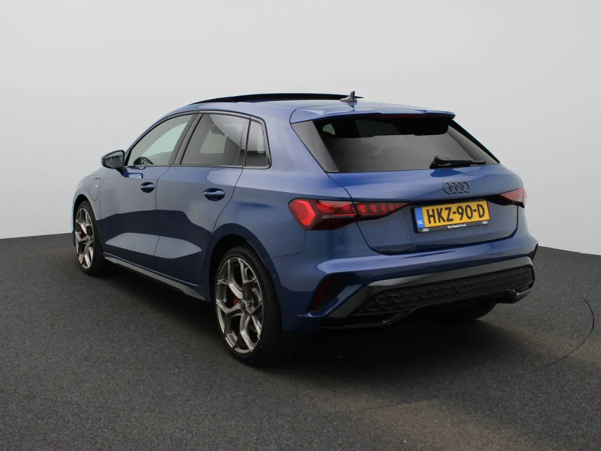 45 TFSI e S edition Competition 272 PK | Demo | S-line | Panoramadak | Lichtpakket pro | Cruise Control | Parkeersensoren | LED | Apple Carplay | Android Auto |