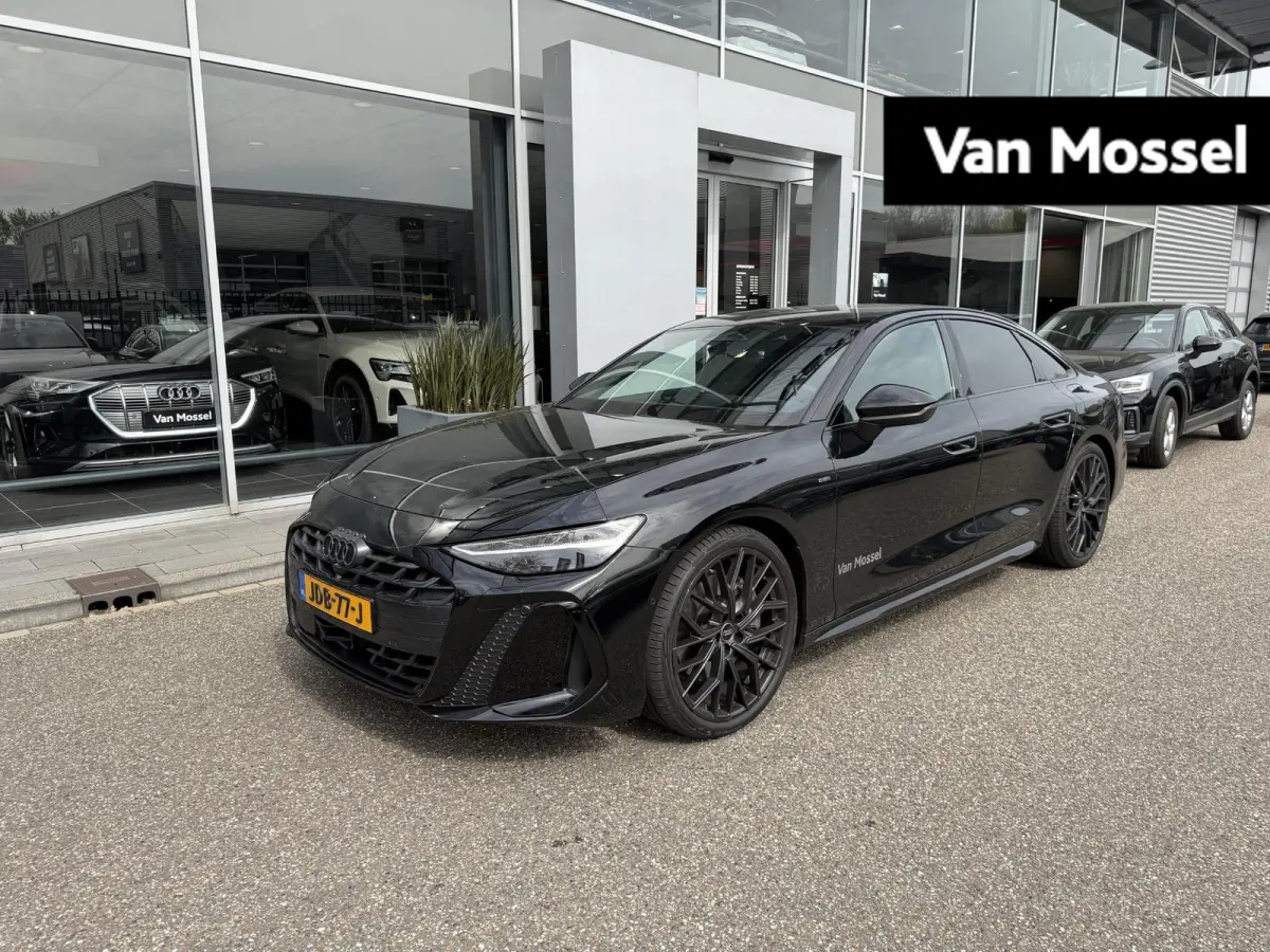 2.0 e-hybrid quattro Pro Line 299 PK | Demo | Adaptive cruise control l Elektr. vestelbare bestuurdersstoel met geheugen l Stoelverwarming l Navigatie l 360 graden camera l Dodehoekdetectie 