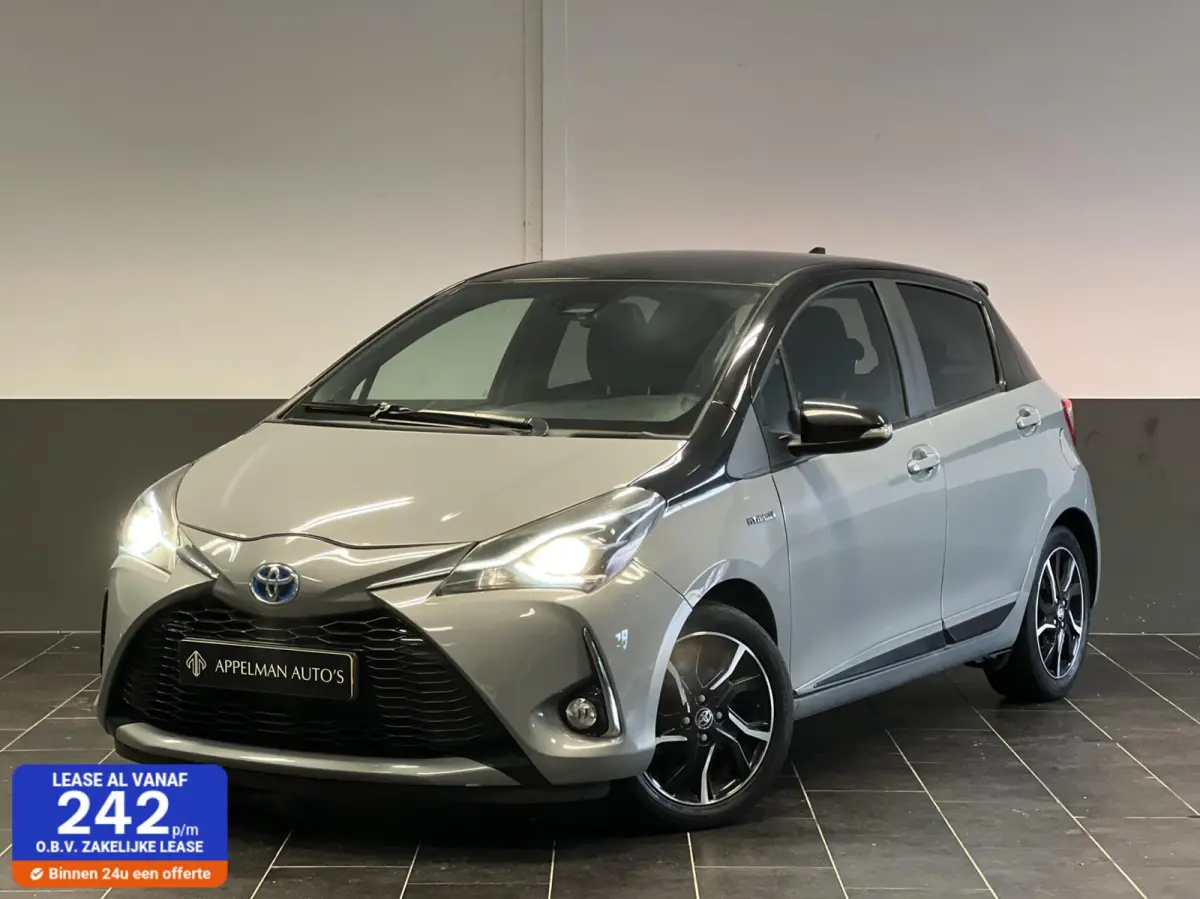 1.5 Hybrid Premium | Cruise Contr | Stoelverwarming | Camera |