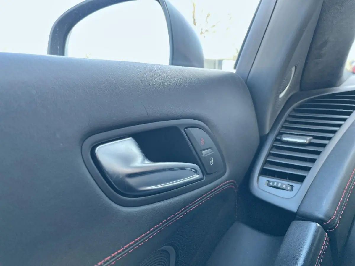 4.2 V8 FSI 49000KM! Audi R8 4.2 V8 FSI