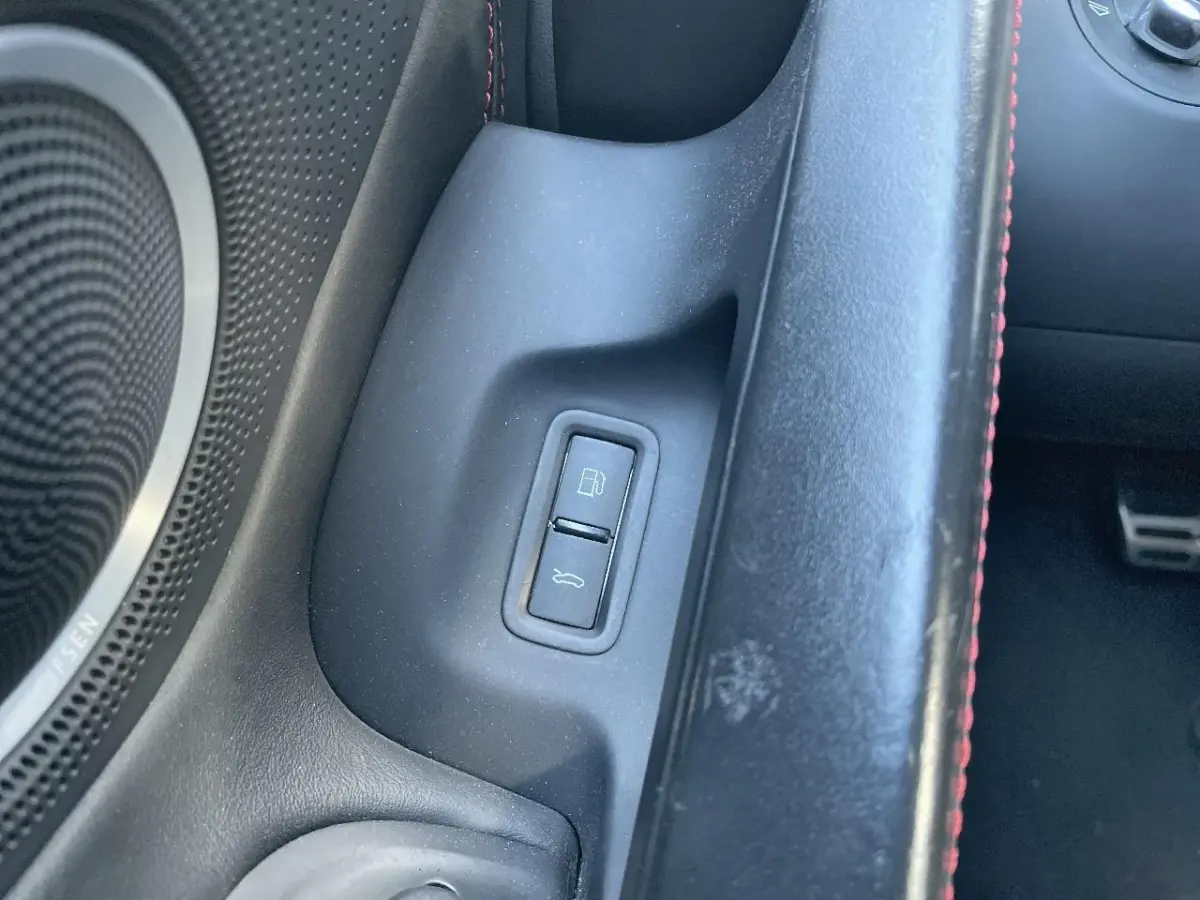 4.2 V8 FSI 49000KM! Audi R8 4.2 V8 FSI