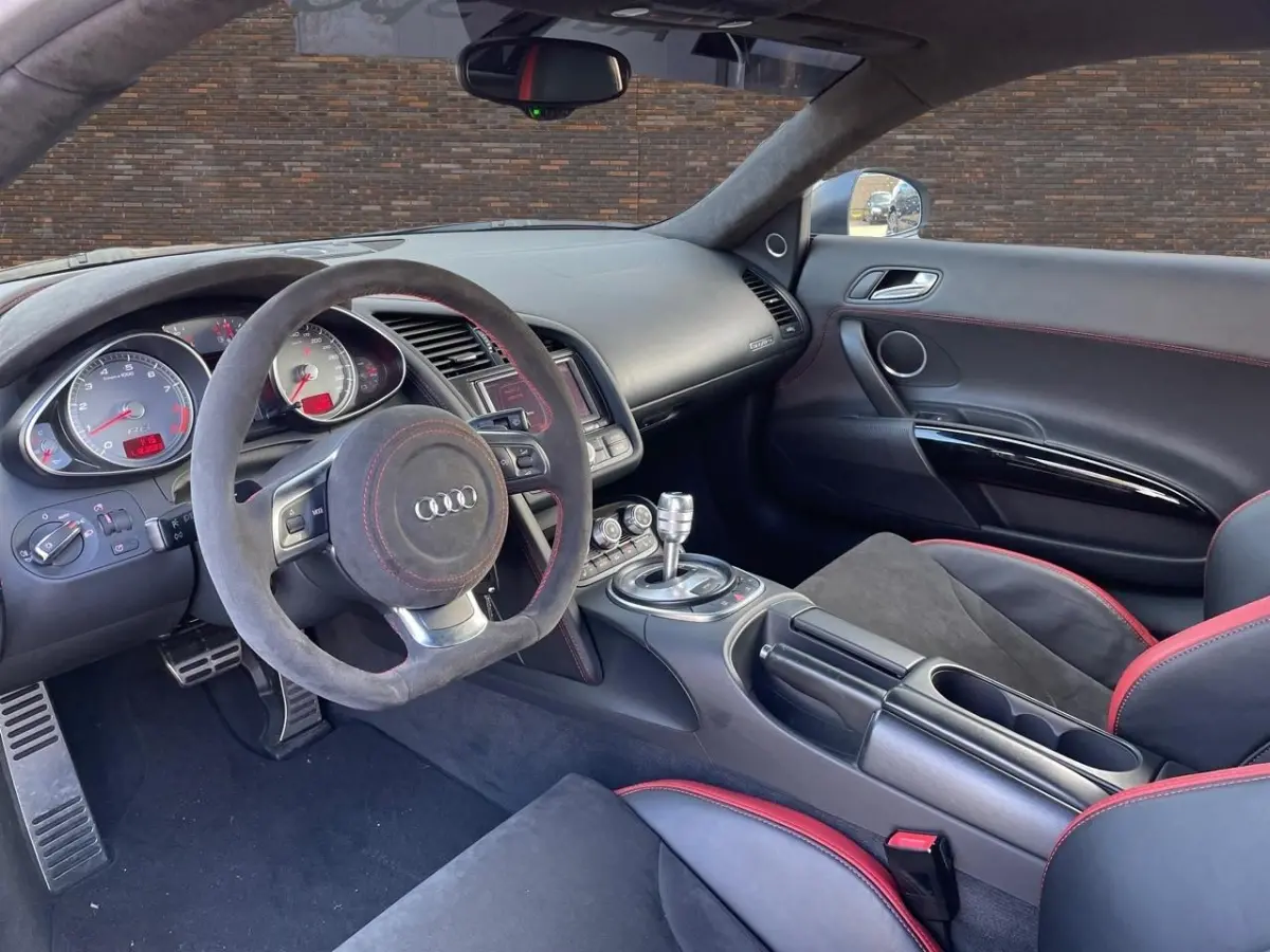 4.2 V8 FSI 49000KM! Audi R8 4.2 V8 FSI