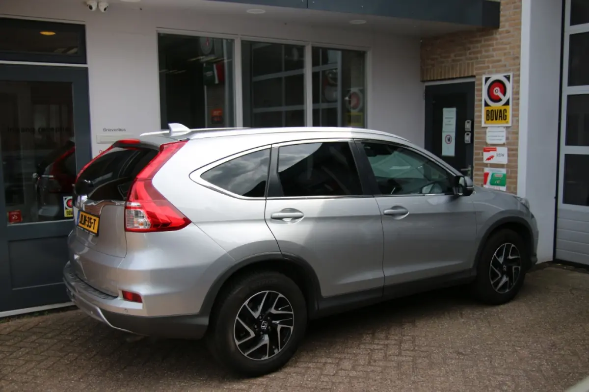 2.0 4WD Eleg. Ed.