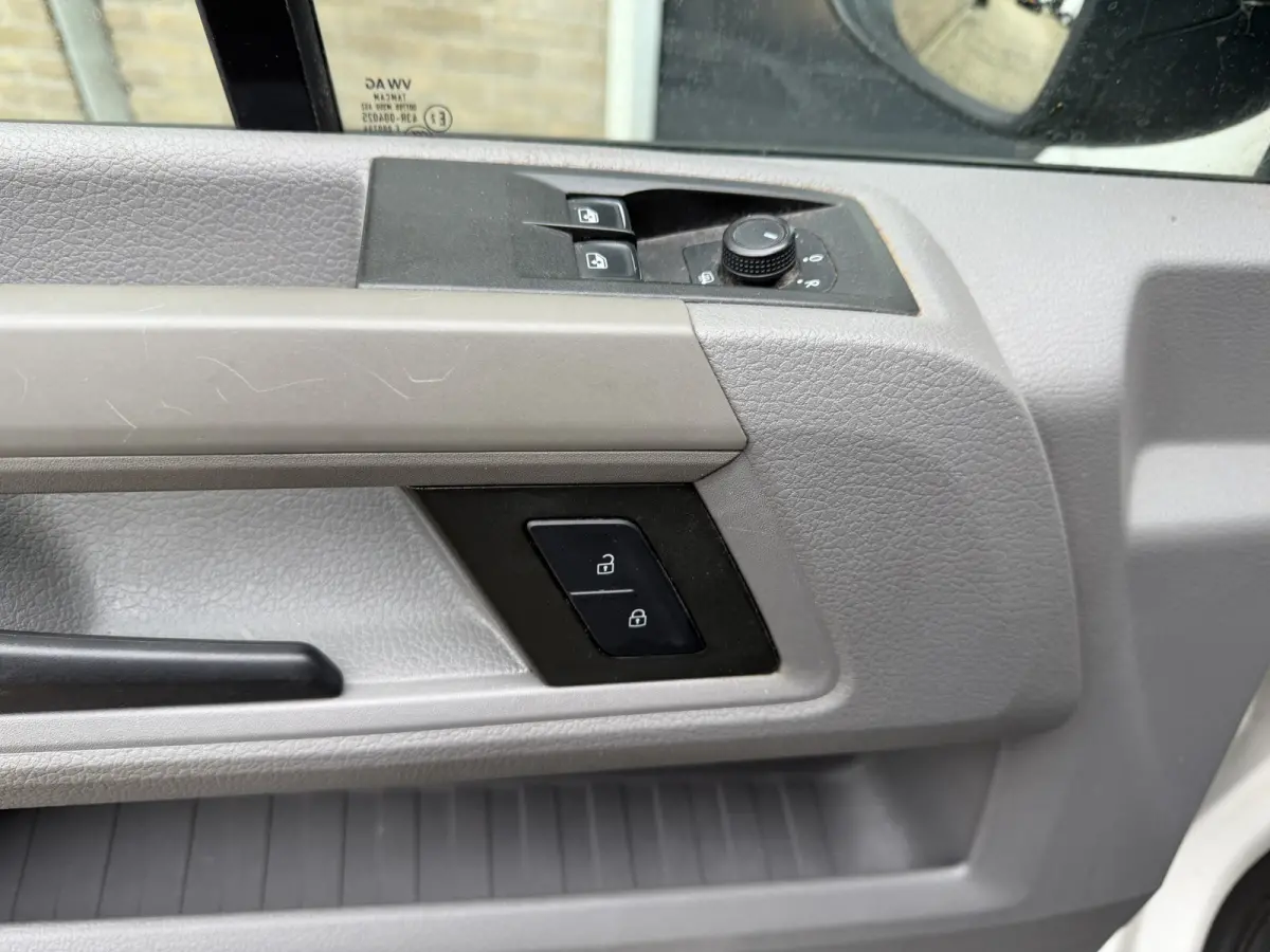 35 2.0 TDI 141 PK Euro 6 L3H3 Nieuwe apk/Automaat/CarPlay/trekhaak/cruise control