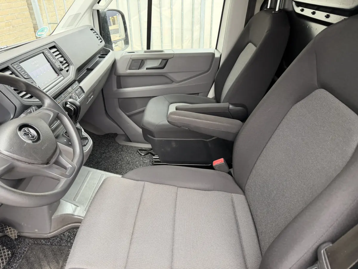 35 2.0 TDI 141 PK Euro 6 L3H3 Nieuwe apk/Automaat/CarPlay/trekhaak/cruise control