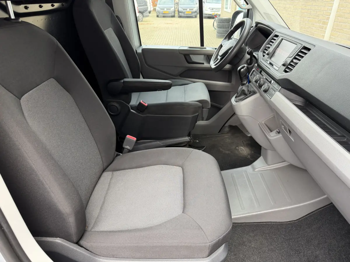 30 2.0 TDI 141PK Euro 6 L3H2 Nieuwe APK/Automaat/CarPlay/camera/cruise control