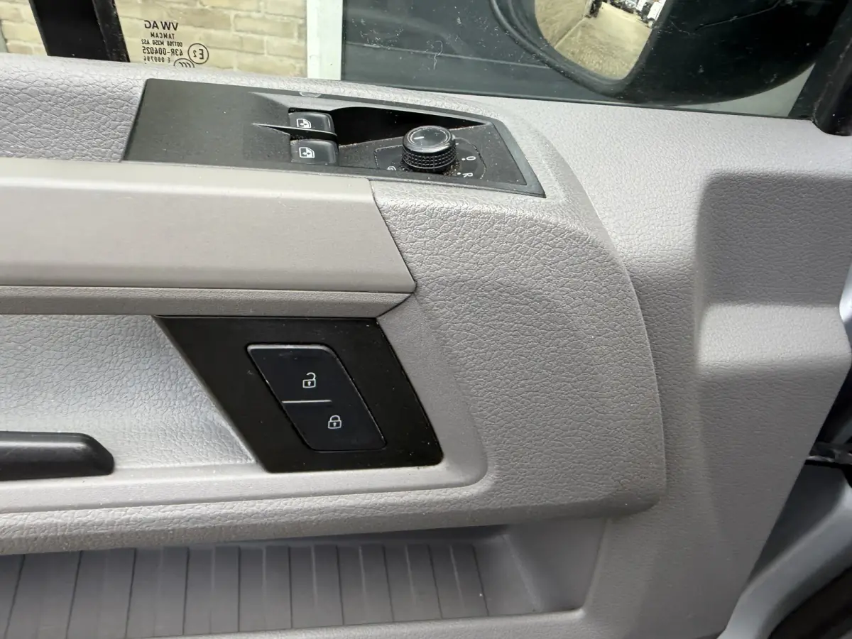 30 2.0 TDI 141PK Euro 6 L3H2 Nieuwe APK/Automaat/CarPlay/camera/cruise control