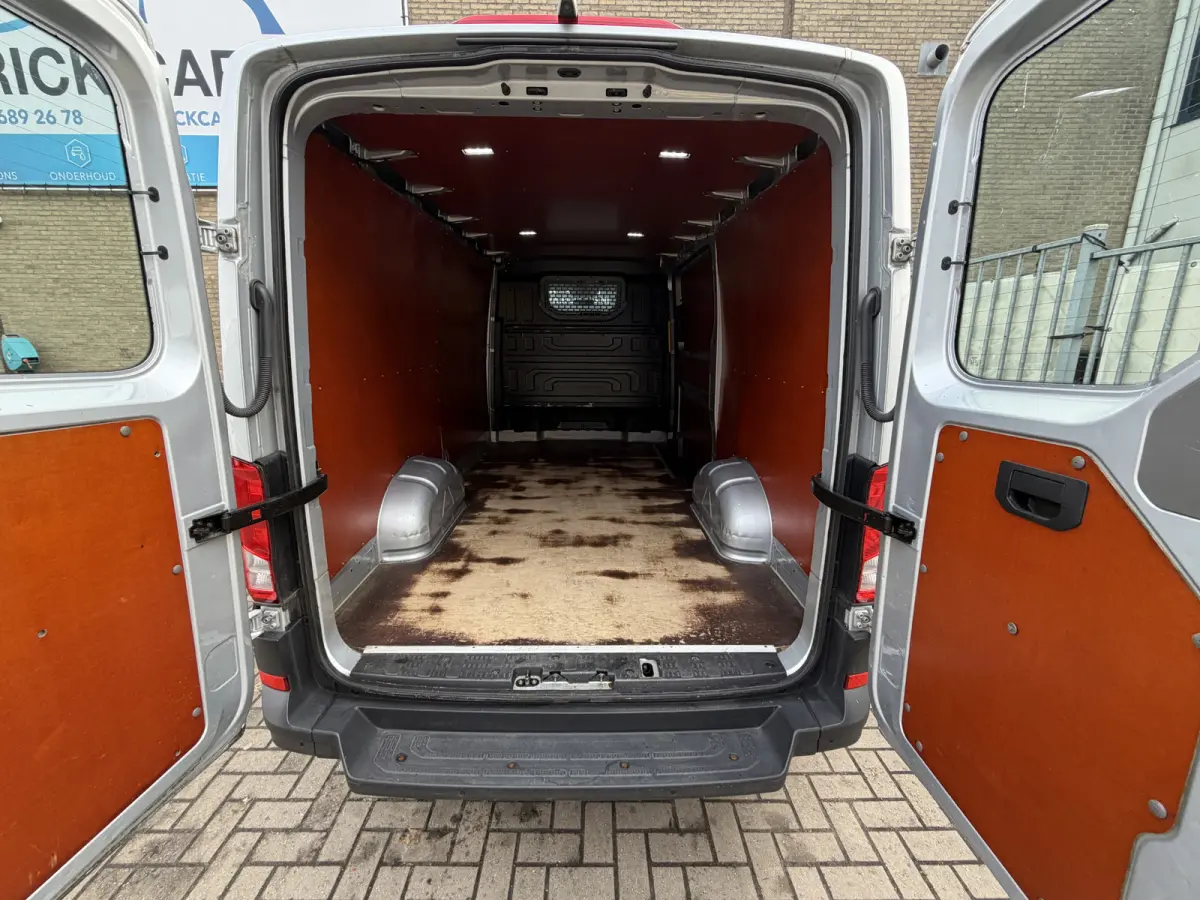 30 2.0 TDI 141PK Euro 6 L3H2 Nieuwe APK/Automaat/CarPlay/camera/cruise control