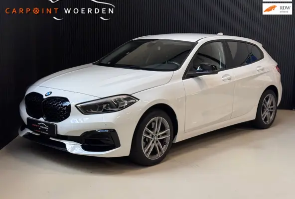 120i | CAMERA | LED | STOELVERW. | 2024