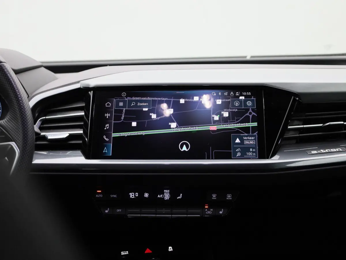 45 Edition 82 kWh | Demo | Glazen panoramadak l Cruise control l Parkeersensoren l Airco l Navigatie l Apple Carplay / Android Auto l Stoelverwarming l Matrix-ledkoplampen l Privacy glas l T
