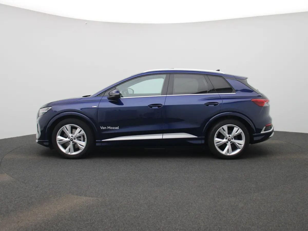 45 Edition 82 kWh | Demo | Glazen panoramadak l Cruise control l Parkeersensoren l Airco l Navigatie l Apple Carplay / Android Auto l Stoelverwarming l Matrix-ledkoplampen l Privacy glas l T