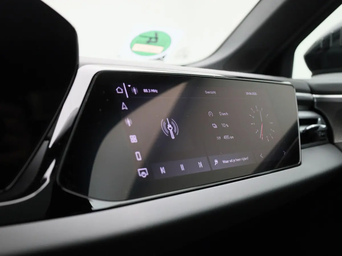 Avant 2.0 quattro S edition Competition | Demo | Adaptive cruise control l Airco l Navigatie l Dodehoekdetectie l Bang & Olufsen sound system l Head-up display l 360 graden camera l Stoelen 