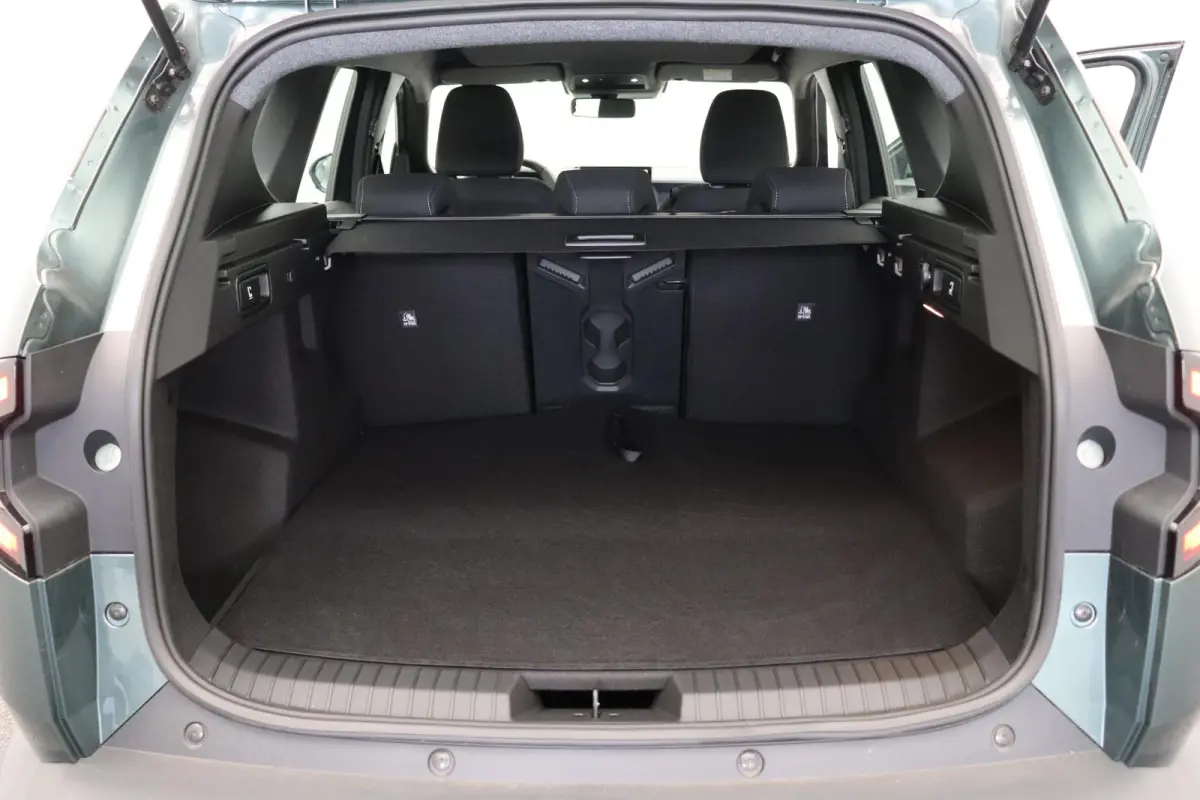 1.8 Hybrid 155pk Expression | Achteruitrijcamera | Climate control | 17" LMV |