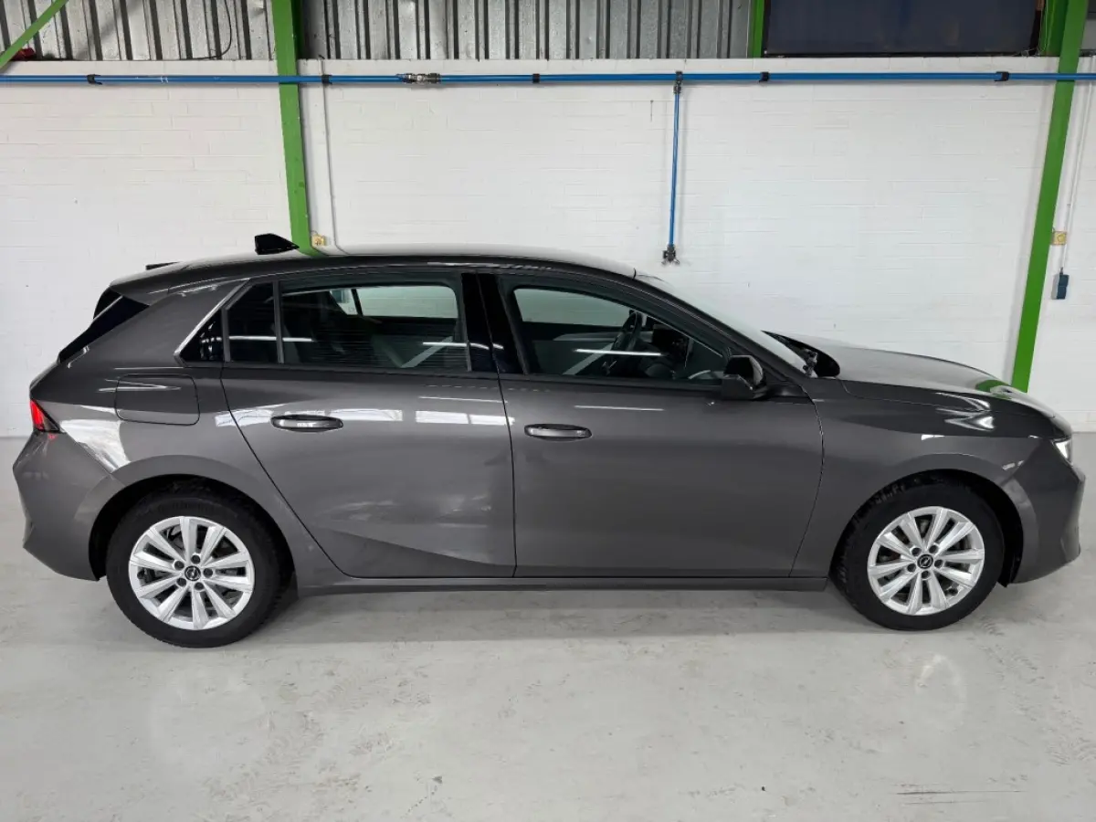1.2 EDITION / 48002 km / Apple carplay / Cruise / NL-auto / Dealer onderhouden.