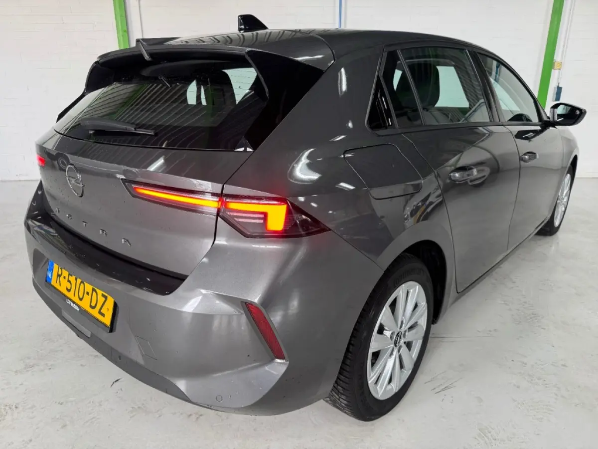 1.2 EDITION / 48002 km / Apple carplay / Cruise / NL-auto / Dealer onderhouden.