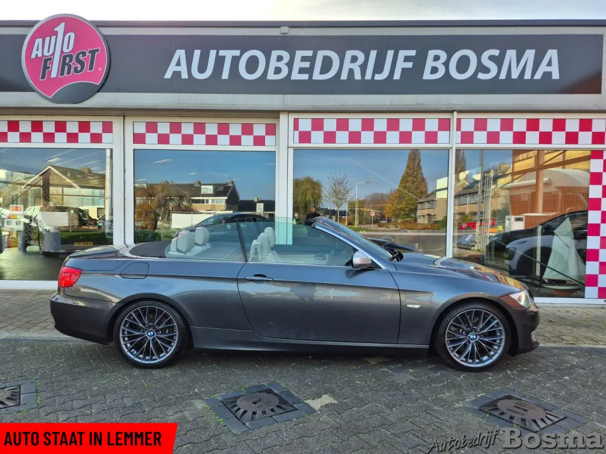 325i Exclusive