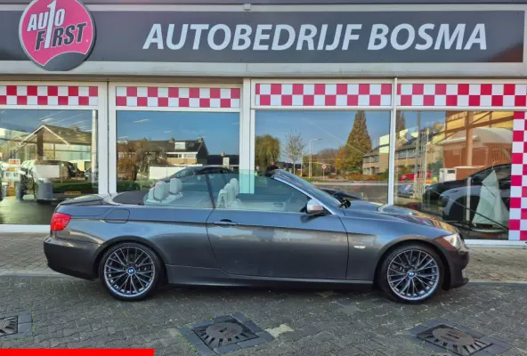 325i Exclusive