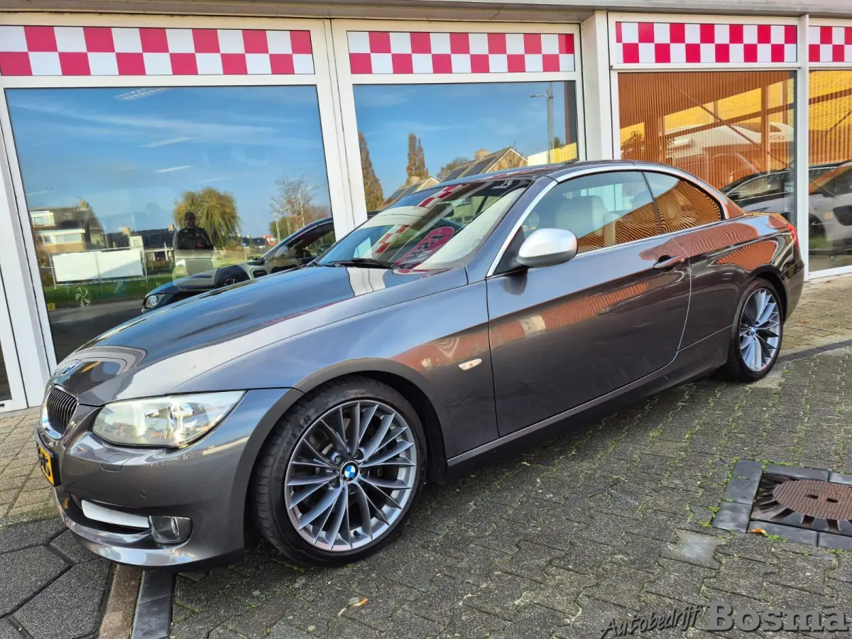 325i Exclusive