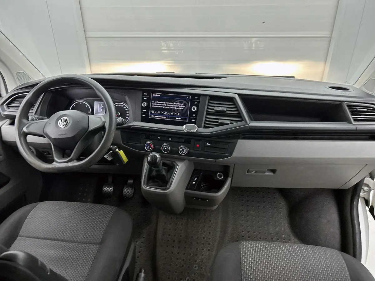 2.0 TDI L2H1 110 PK | Airco | Dubbele Cabine | Parkeersensoren Achter | Comfort Stoelen | Cruise Controle | Armsteunen | Bluetooth |