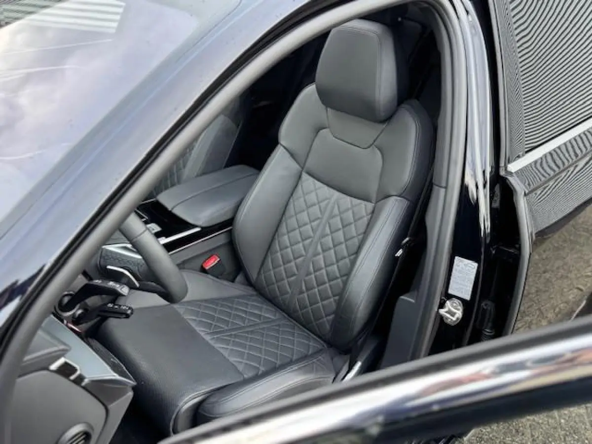 60 TFSI e quattro Hybrid,adap.Cruise,Panorama,Head-up,B&O,LED/OLED,360 Camera,