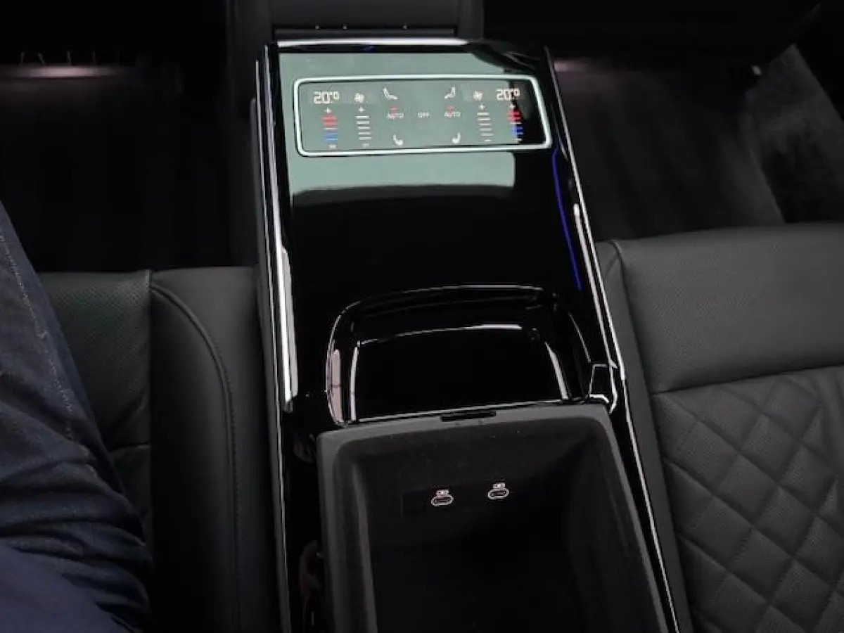 60 TFSI e quattro Hybrid,adap.Cruise,Panorama,Head-up,B&O,LED/OLED,360 Camera,