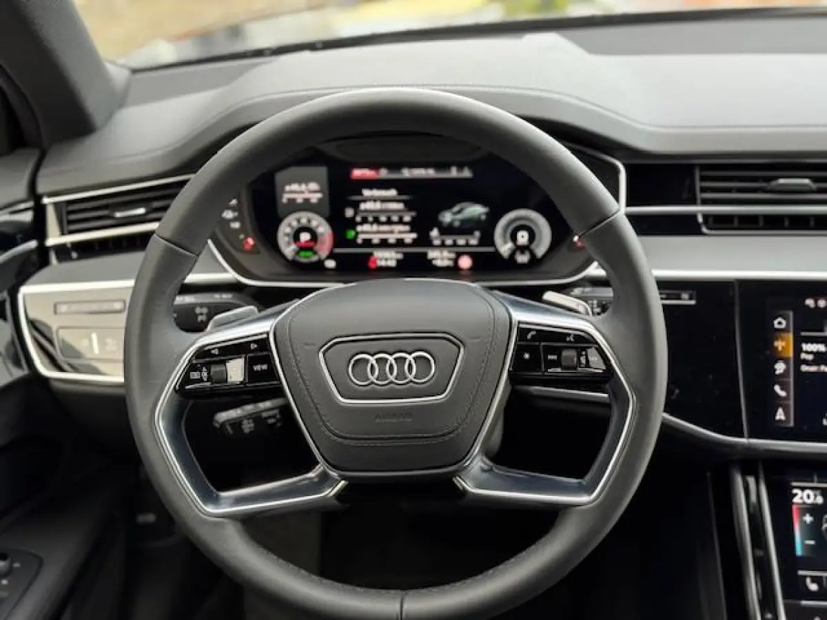 60 TFSI e quattro Hybrid,adap.Cruise,Panorama,Head-up,B&O,LED/OLED,360 Camera,