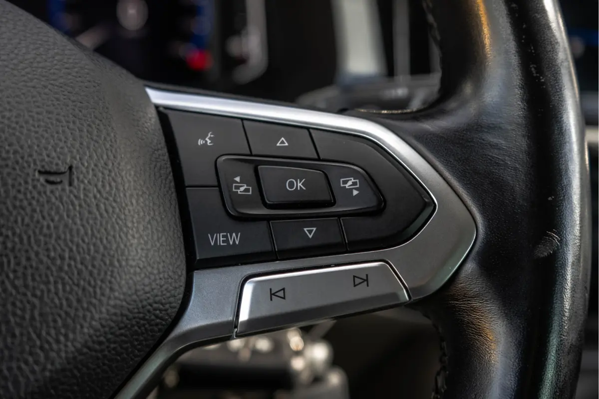 T6.1 2.0 TDI L2H1 | DC | Bulli | 200PK | Leder | Carplay | Virtual | Adapt Cruise