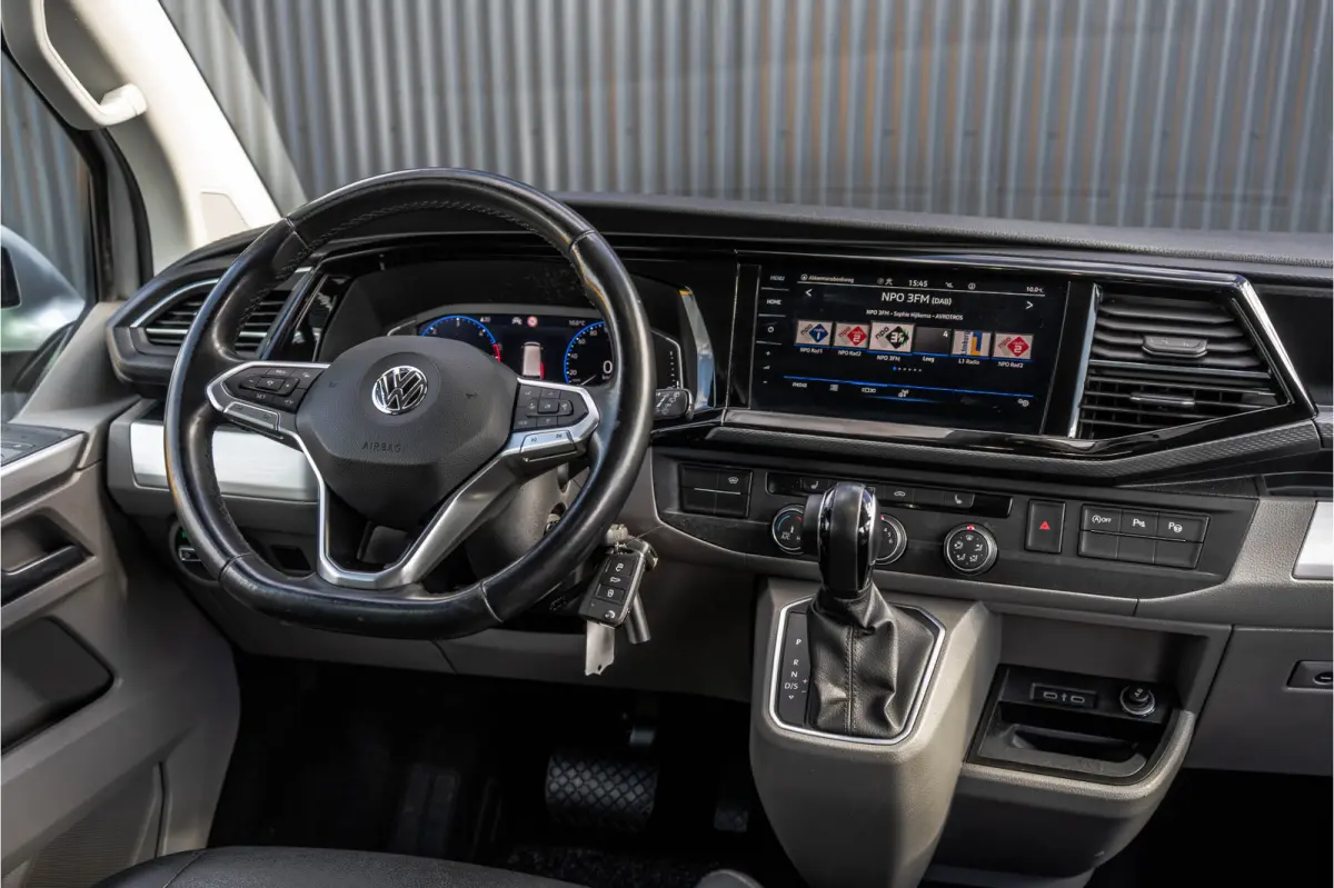 T6.1 2.0 TDI L2H1 | DC | Bulli | 200PK | Leder | Carplay | Virtual | Adapt Cruise