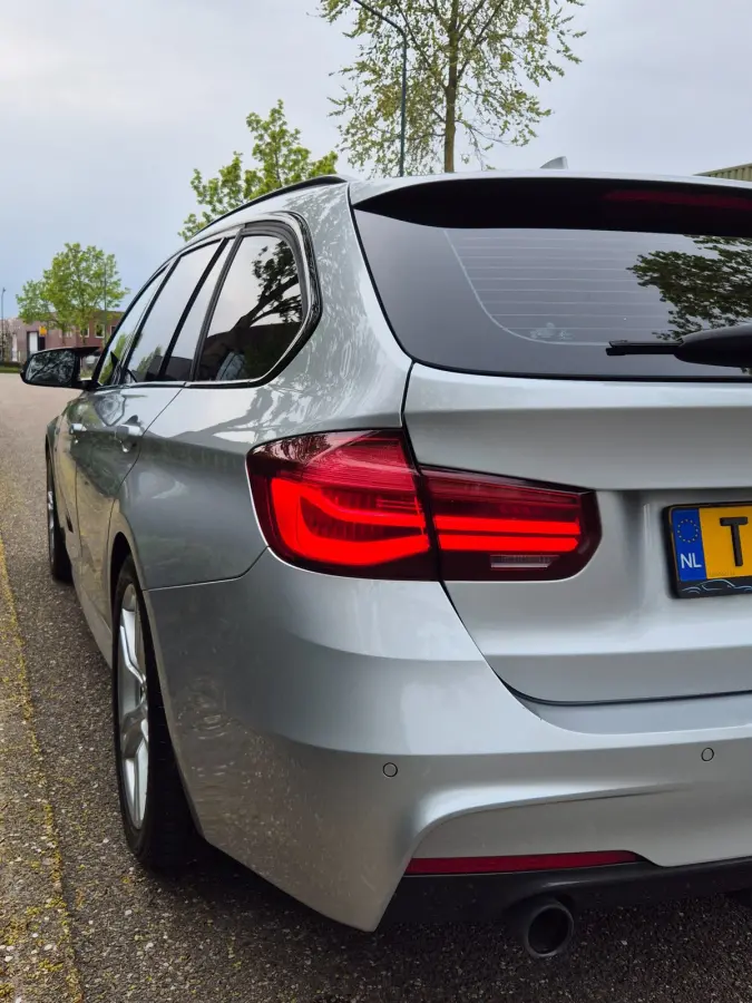 M Sport Apple CarPlay dig.dash Navi GR NAP NL Edition M Sport Shadow Executive