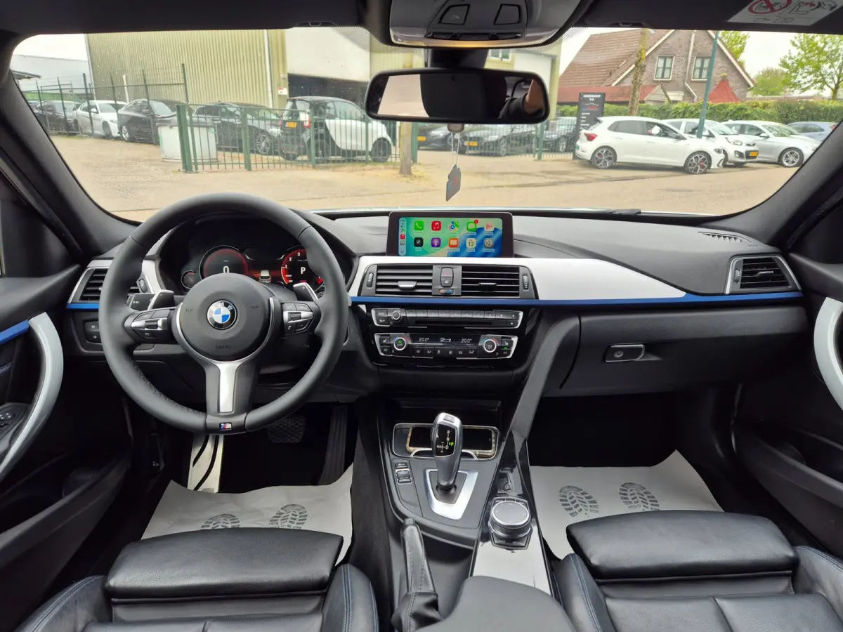 M Sport Apple CarPlay dig.dash Navi GR NAP NL Edition M Sport Shadow Executive