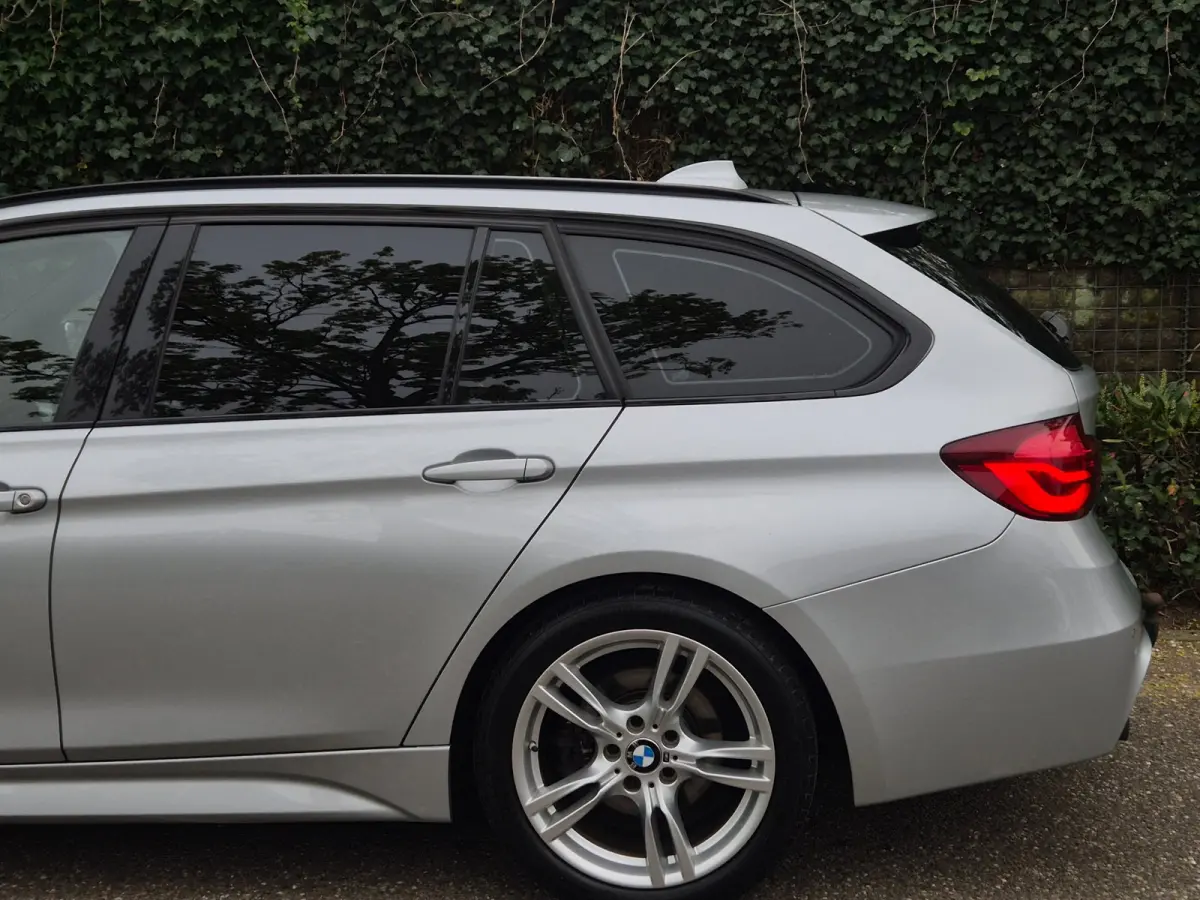 M Sport Apple CarPlay dig.dash Navi GR NAP NL Edition M Sport Shadow Executive