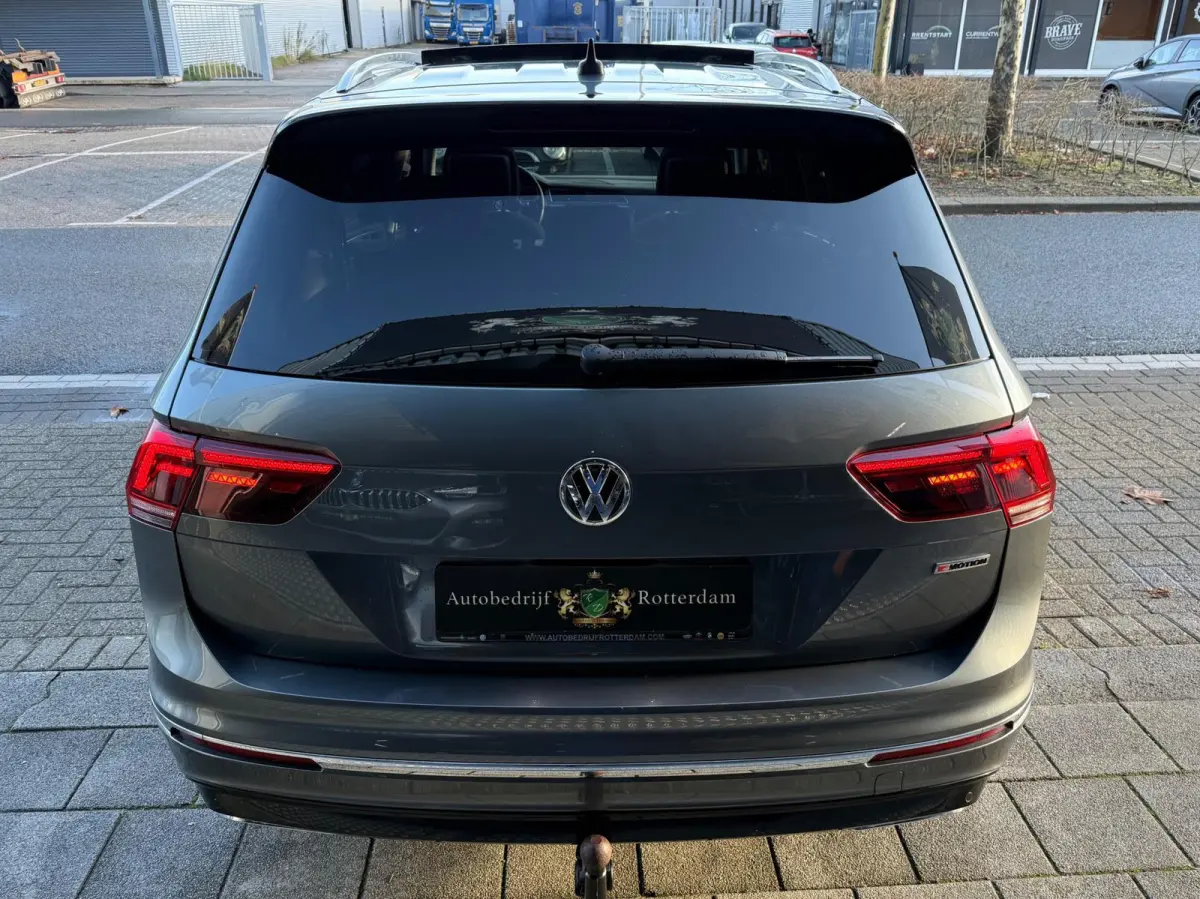 2.0 TSI 4Motion 220PK R-Line 7p.