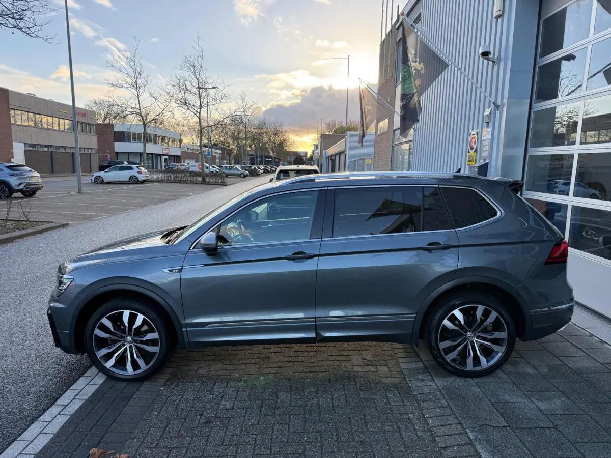 2.0 TSI 4Motion 220PK R-Line 7p.