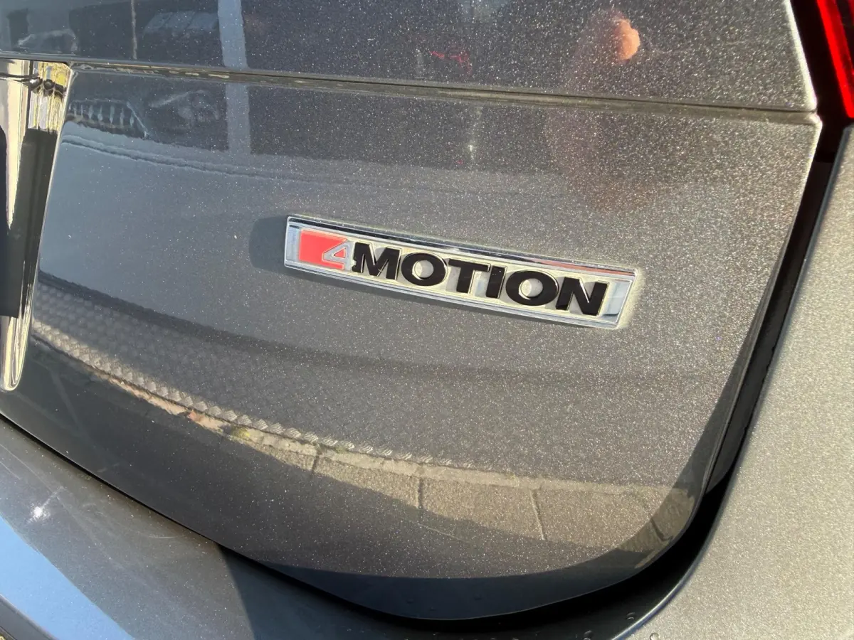 2.0 TSI 4Motion 220PK R-Line 7p.