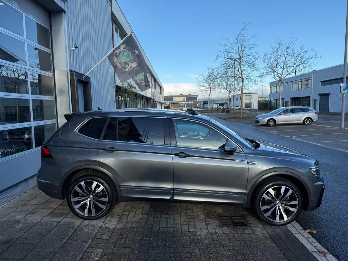 2.0 TSI 4Motion 220PK R-Line 7p.