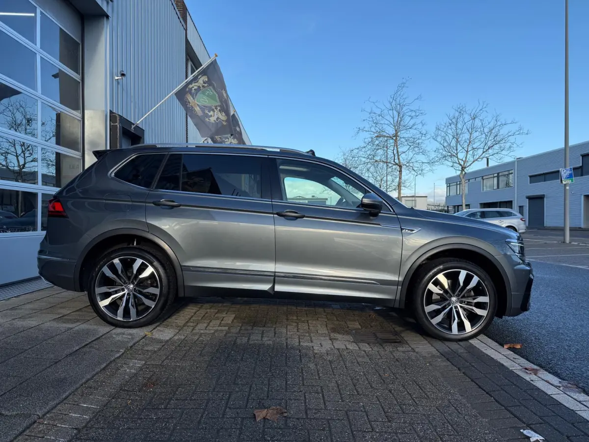 2.0 TSI 4Motion 220PK R-Line 7p.