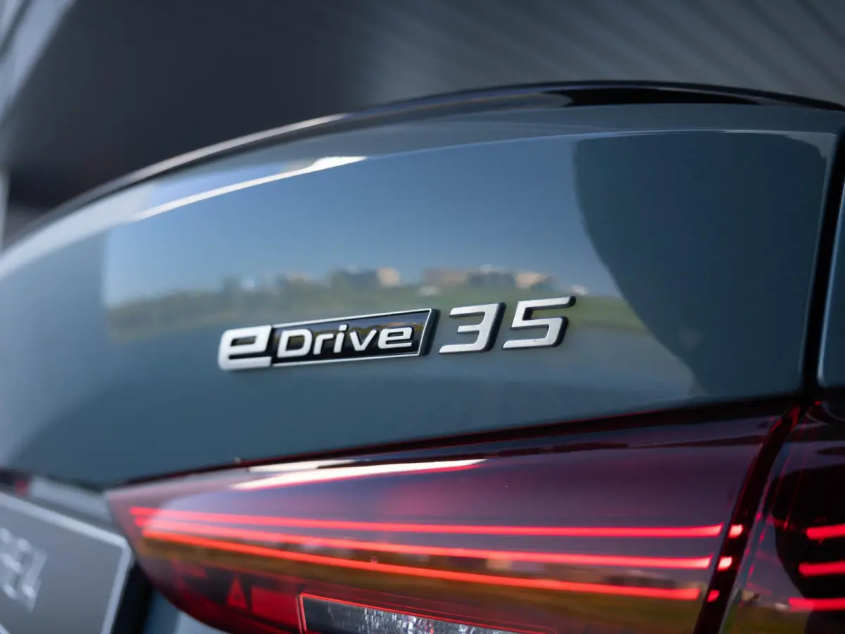 eDrive35 | M Sport Edition | M Sportpakket Pro | Comfort Pack