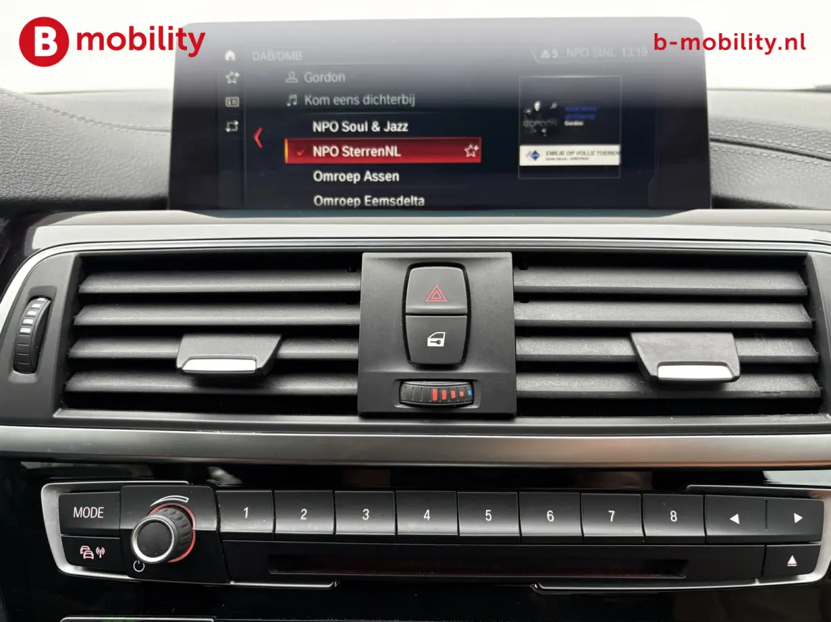 440i High Executive M-Sport INDIVIDUAL CITRIN Apple CarPlay | Elektrische Stoelen | Hifi Audio | Leer | Comfort Acces