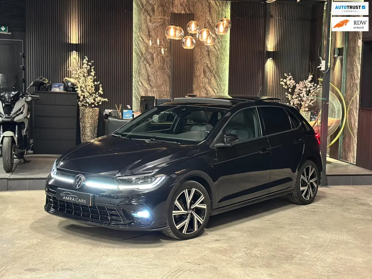 1.0 TSI R-Line|PANO|KEYLESS|FULL OPTIONS