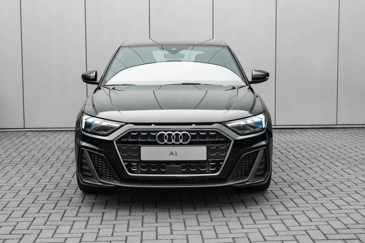 S edition | Airconditioning 2-zone | Audi smartphone interface | Audi virtual cockpit