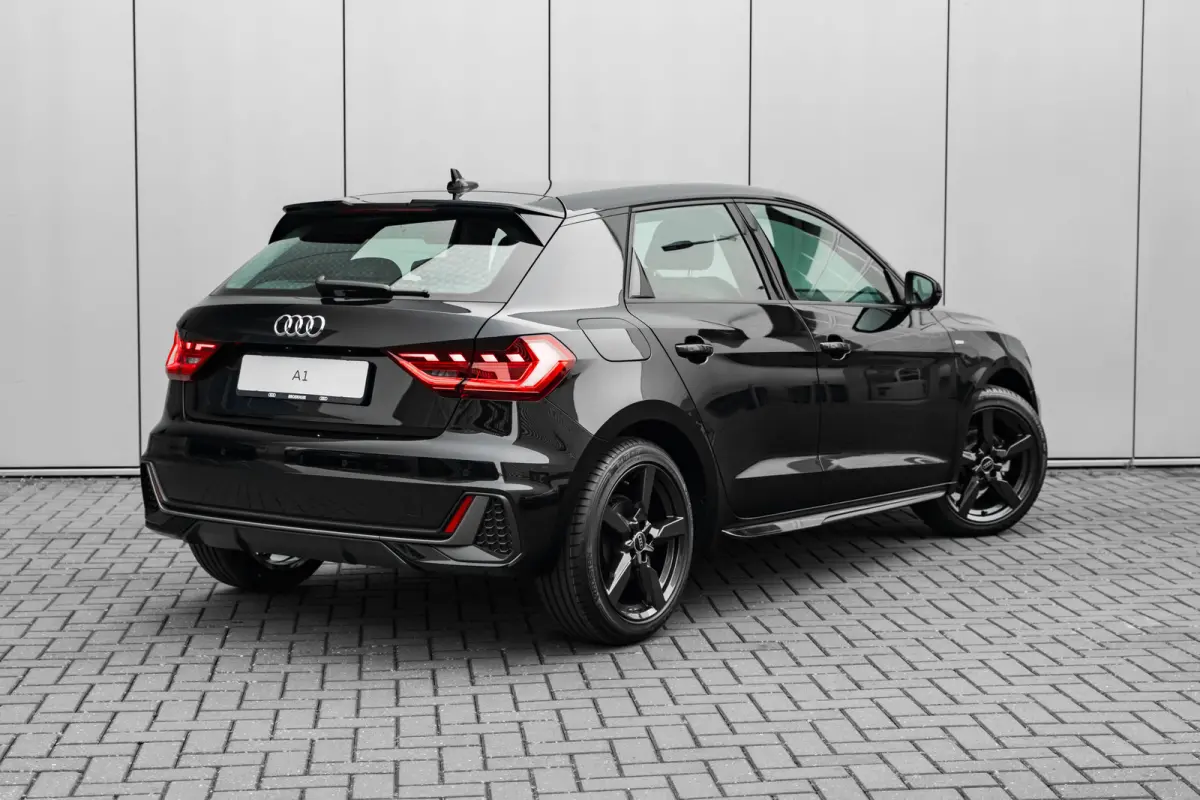 S edition | Airconditioning 2-zone | Audi smartphone interface | Audi virtual cockpit