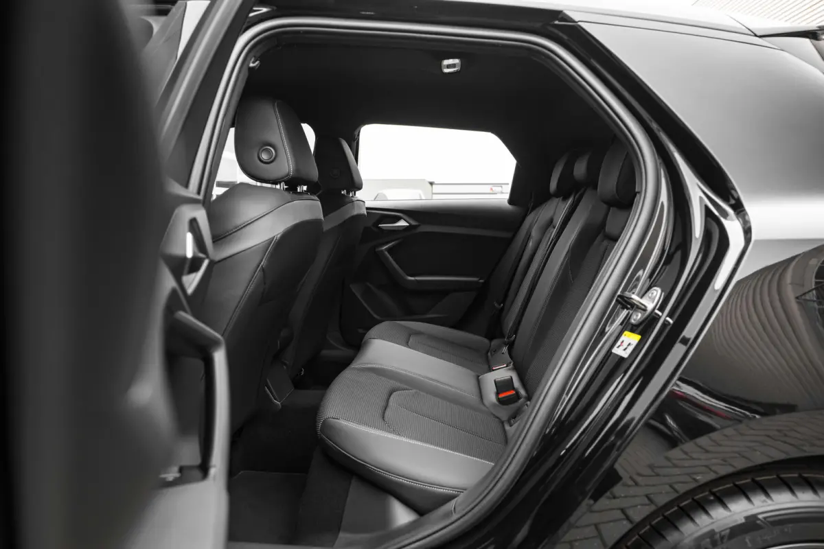 S edition | Airconditioning 2-zone | Audi smartphone interface | Audi virtual cockpit