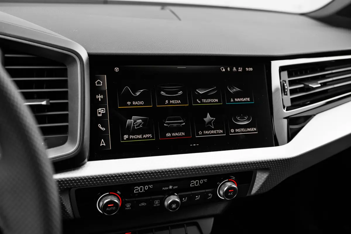 S edition | Airconditioning 2-zone | Audi smartphone interface | Audi virtual cockpit
