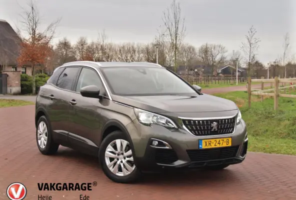 1.2 PureTech Active | Apple Carplay | Camera | Cruise Control | Trekhaak | Automaat | NL-Auto |