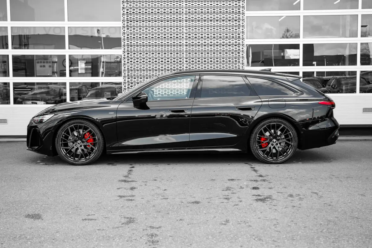 S edition e-hybrid | Adaptive air suspension | Adaptive cruise control | Airconditioning 4-zones