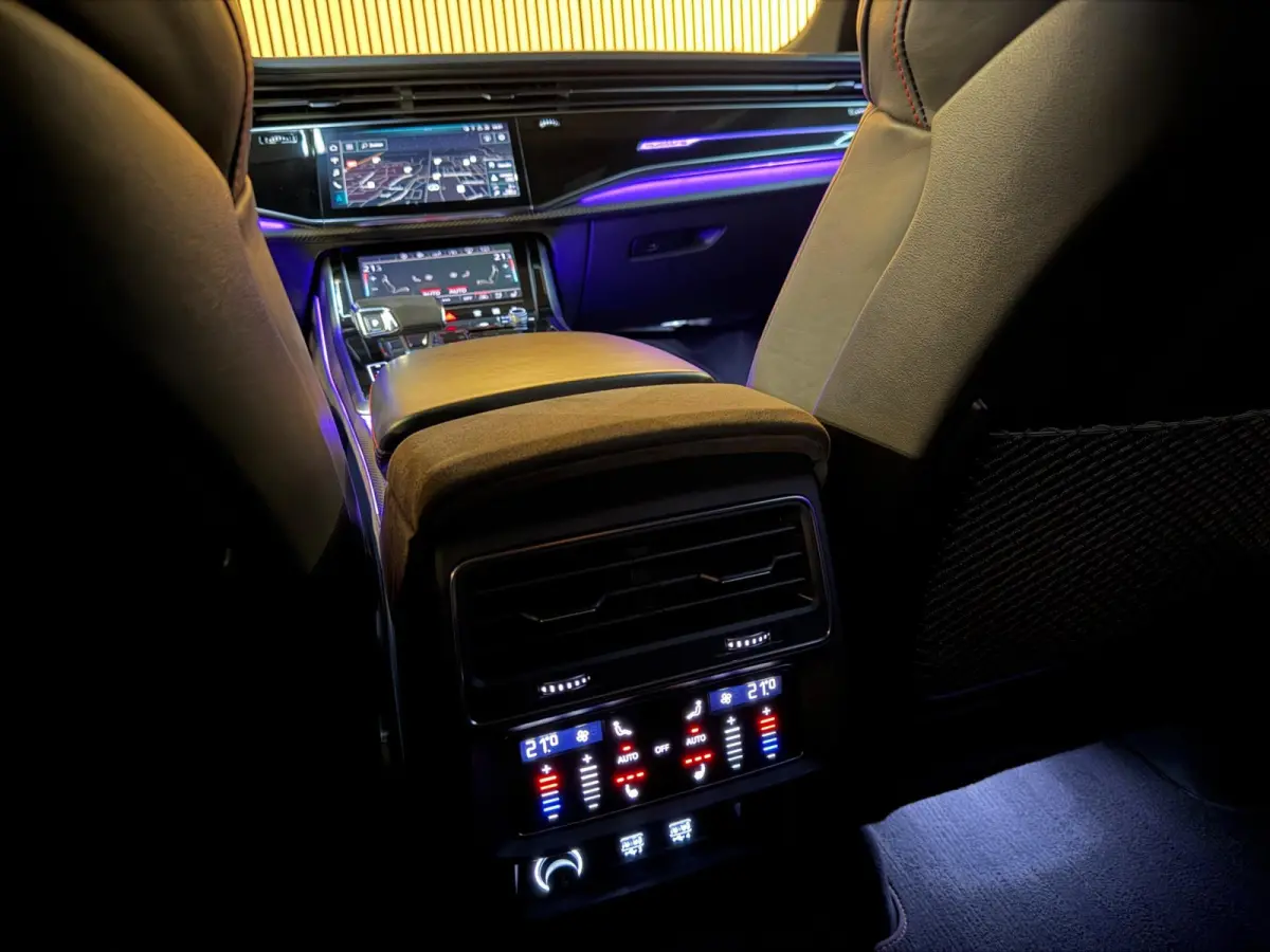 RSQ8 4.0 TFSI Quattro - Keramisch - Pano - 23” ABT