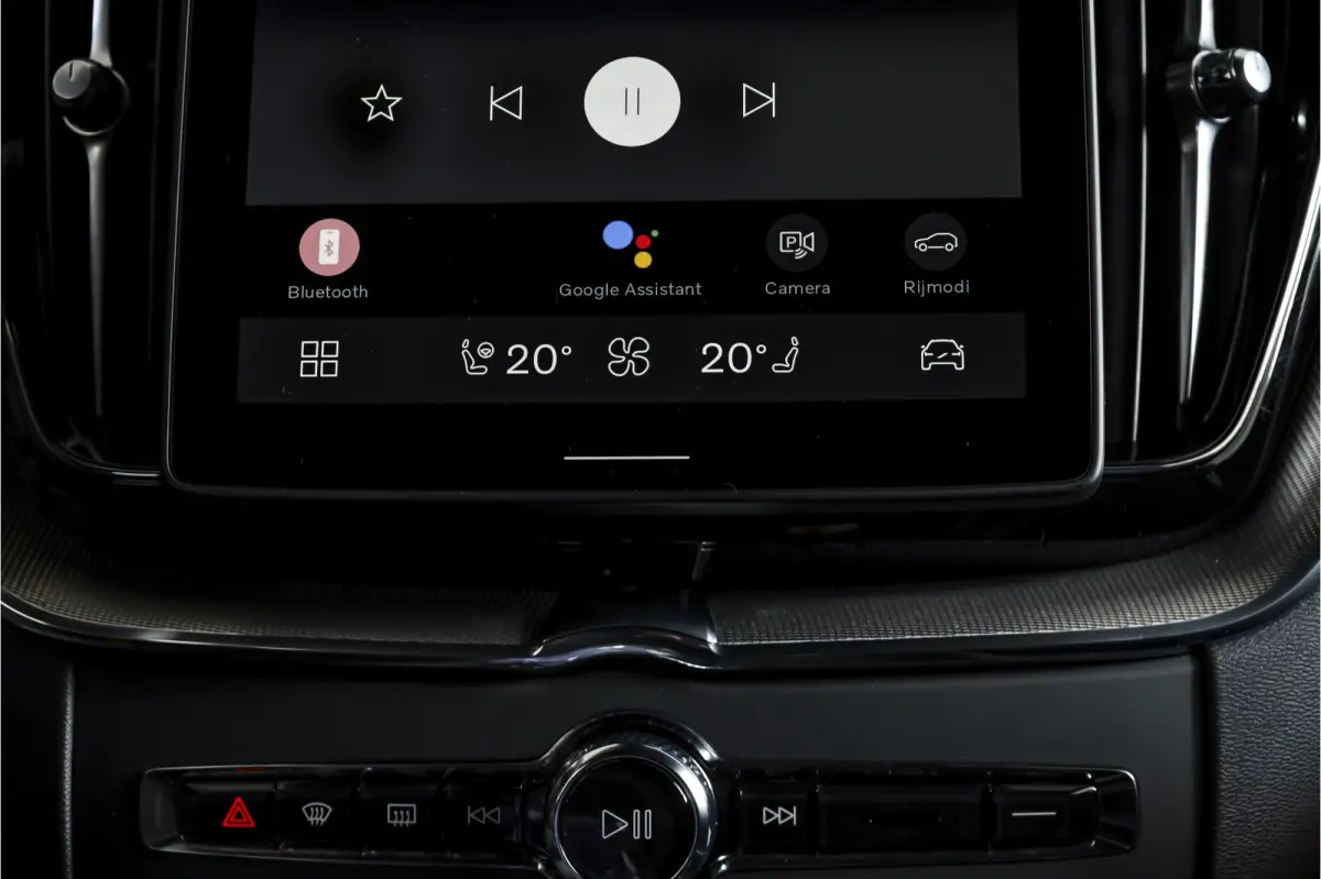 2.0 T8 Plug-in-hybrid AWD Polestar Engineered - Facelift MY26 | Elek. trekhaak | S/K-Panodak | Dig.Cockpit | Adapt.Cruise | Harman/Kardon | Stoel+-Stuurverw. | Elek. stoelen | 360 Camera | N