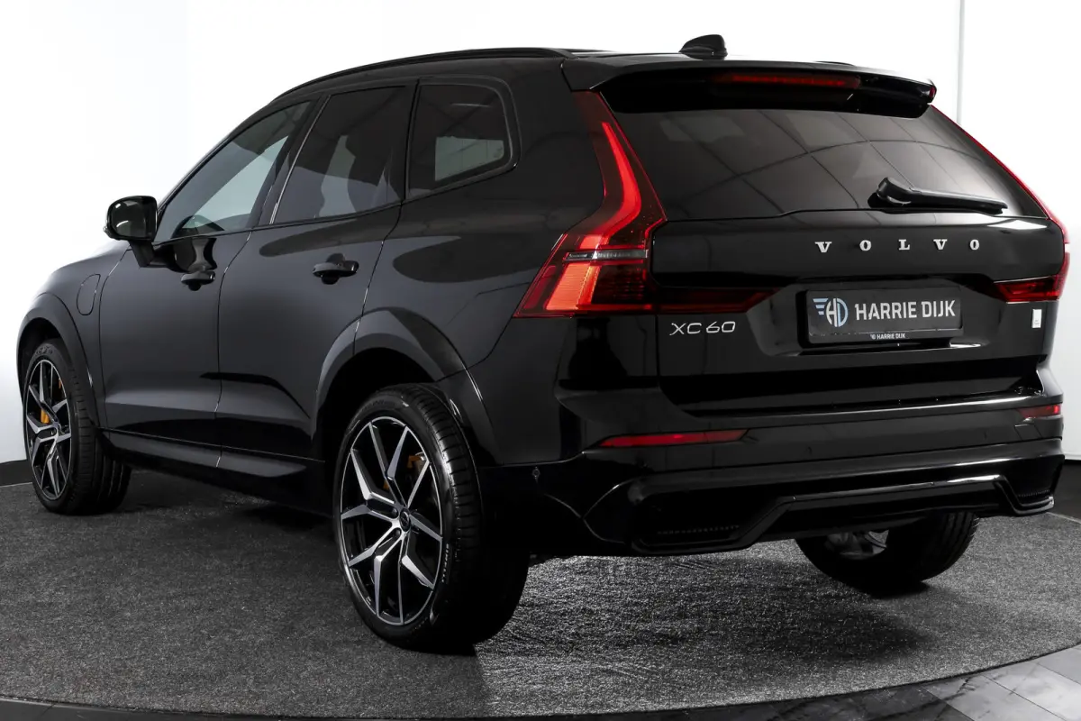 2.0 T8 Plug-in-hybrid AWD Polestar Engineered - Facelift MY26 | S/K-Panodak | Dig.Cockpit | Adapt.Cruise | Harman/Kardon | Stoel+-Stuurverw. | Elek. stoelen | 360 Camera | NAV + App.Connect 